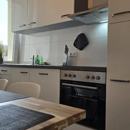 Hagenstay Delstern 3 *
